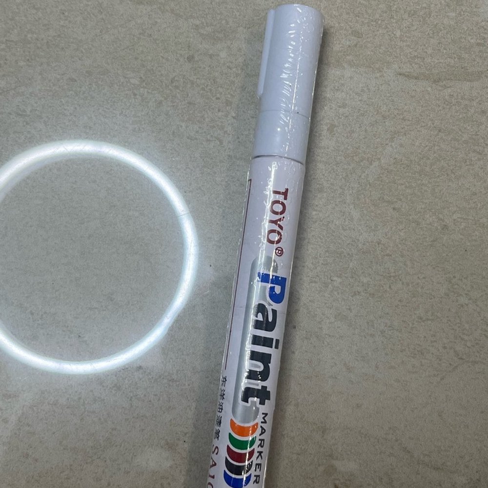 Toyo Paint Marker - White